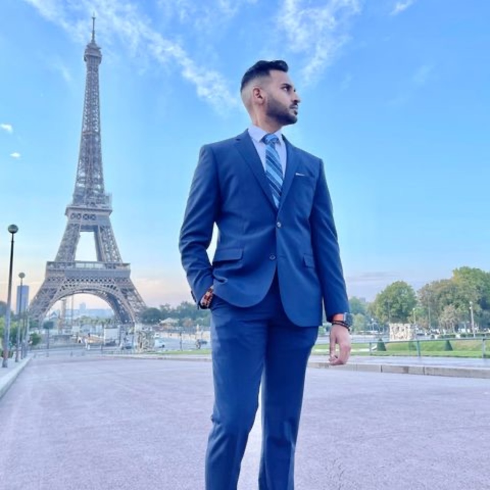 Meet your Posher, Victor